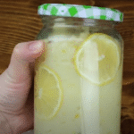 Remediu natural pentru scăderea glicemiei și a colesterolului: cu doar trei ingrediente!